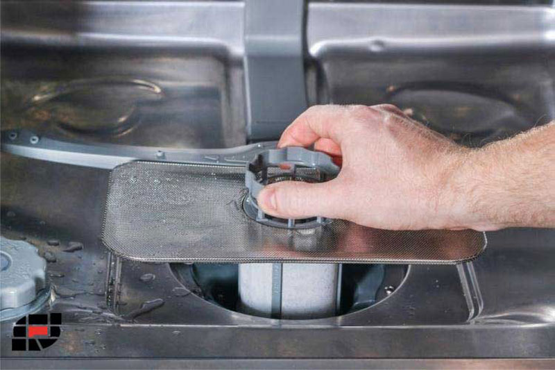 انسداد فیلتر ورودی آب ماشین ظرفشویی بوش